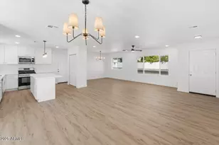 6610 N 15th Ave, Phoenix, AZ 85015 - Photo 14