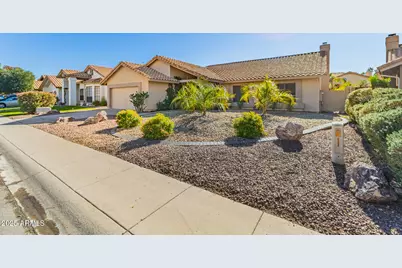 1147 W Newport Beach Drive, Gilbert, AZ 85233 - Photo 4