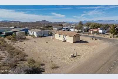 1498 N Saddleback Circle, Tombstone, AZ 85638 - Photo 2