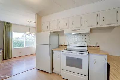 9109 E Country Club Drive, Sun Lakes, AZ 85248 - Photo 4