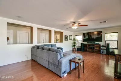 22566 W Ashleigh Marie Drive, Buckeye, AZ 85326 - Photo 10