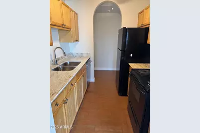 7550 N 12th Street #239, Phoenix, AZ 85020 - Photo 4