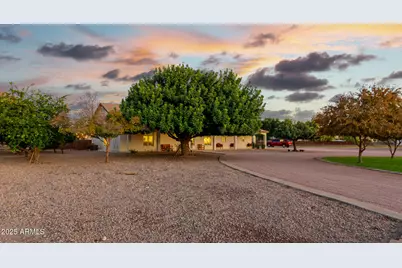 39791 N Country Lane, San Tan Valley, AZ 85140 - Photo 2