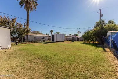 3743 E Taylor Street, Phoenix, AZ 85008 - Photo 16