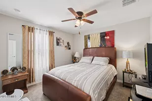 8215 W Albeniz Pl, Phoenix, AZ 85043 - Photo 12