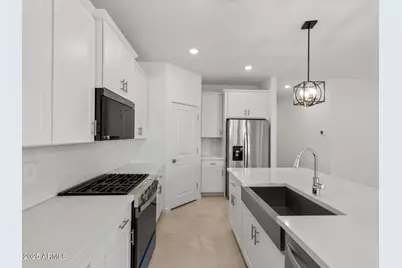 15921 W Cottontail Lane, Surprise, AZ 85387 - Photo 4