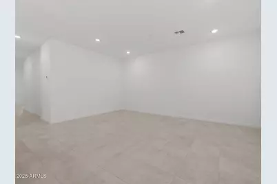 15921 W Cottontail Lane, Surprise, AZ 85387 - Photo 8