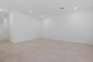 15921 W Cottontail Ln, Surprise, AZ 85387 - Photo 8