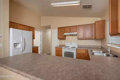 37153 W Amalfi Avenue, Maricopa, AZ 85138 - Photo 6