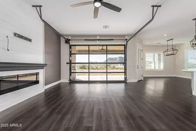 27482 N Freedom Street, San Tan Valley, AZ 85144 - Photo 8