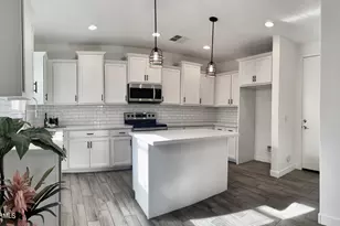 5549 S Dillon, Mesa, AZ 85212 - Photo 2