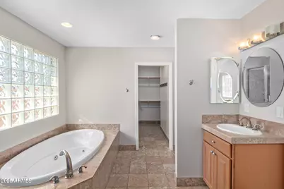 5217 E Sheena Drive, Scottsdale, AZ 85254 - Photo 22