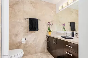 7121 E Rancho Vista Dr, Scottsdale, AZ 85251 - Photo 20