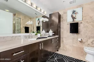 7121 E Rancho Vista Dr, Scottsdale, AZ 85251 - Photo 14