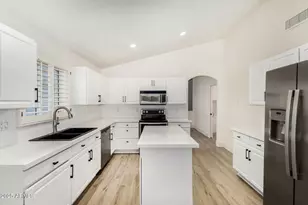 31220 N 40th Pl, Cave Creek, AZ 85331 - Photo 6