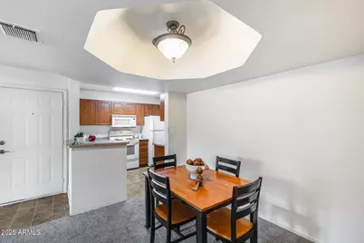 1880 E Morten Avenue #121, Phoenix, AZ 85020 - Photo 4