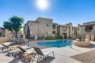 1880 E Morten Ave, Phoenix, AZ 85020 - Photo 28