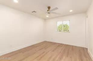 8357 E Monte Vista Rd, Scottsdale, AZ 85257 - Photo 20