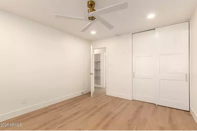 8357 E Monte Vista Road, Scottsdale, AZ 85257 - Photo 16