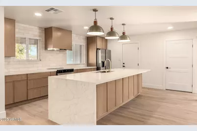 8357 E Monte Vista Road, Scottsdale, AZ 85257 - Photo 12