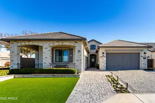 4065 S Debra Dr, Gilbert, AZ 85297 - Photo 2