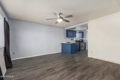 6613 S 21st Place, Phoenix, AZ 85042 - Photo 8