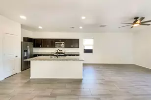 1752 N Hubbard St, Casa Grande, AZ 85122 - Photo 8