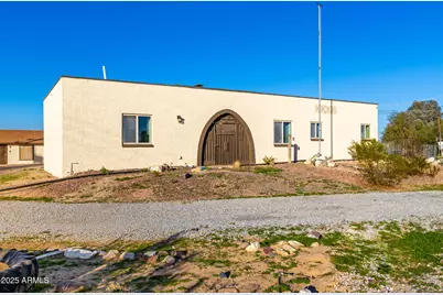 21800 W Eagle Mountain Road, Buckeye, AZ 85326 - Photo 8