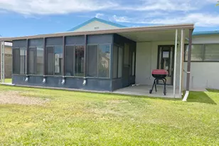 10417 N 95th Dr, Peoria, AZ 85345 - Photo 14