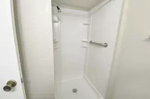 10417 N 95th Dr, Peoria, AZ 85345 - Photo 8