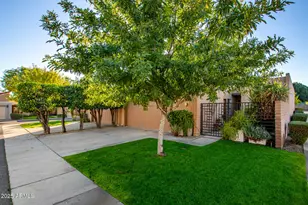 5541 N 5th Ln, Phoenix, AZ 85013 - Photo 2