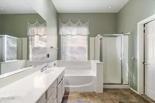 10527 E Tierra Buena Ln, Scottsdale, AZ 85255 - Photo 18