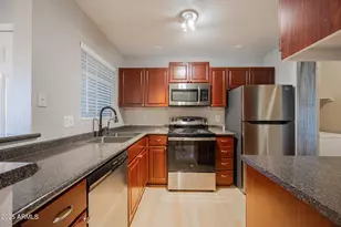1880 E Morten Ave, Phoenix, AZ 85020 - Photo 8