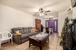 8225 W Earll Dr, Phoenix, AZ 85033 - Photo 8