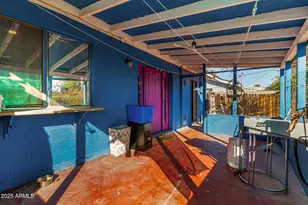 8225 W Earll Dr, Phoenix, AZ 85033 - Photo 24