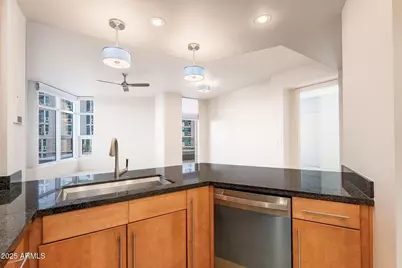 120 E Rio Salado Parkway #301, Tempe, AZ 85281 - Photo 14