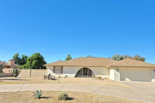 18242 N 66th Ave, Glendale, AZ 85308 - Photo 4