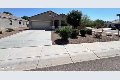 28945 N Amber Way, San Tan Valley, AZ 85143 - Photo 1