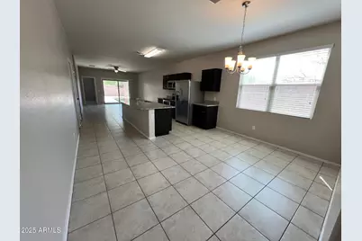 28945 N Amber Way, San Tan Valley, AZ 85143 - Photo 4