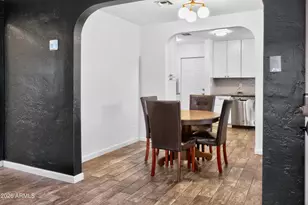 2210 E Cambridge Ave, Phoenix, AZ 85006 - Photo 32