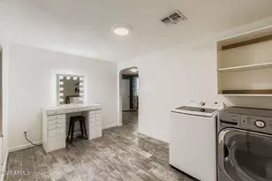 2210 E Cambridge Ave, Phoenix, AZ 85006 - Photo 24