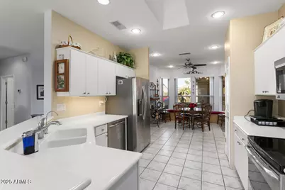 15871 W Mill Valley Lane, Surprise, AZ 85374 - Photo 16