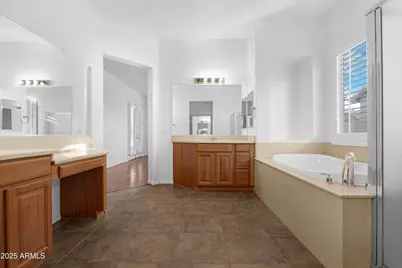 14376 W Desert Hills Drive, Surprise, AZ 85379 - Photo 22