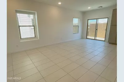 28065 N 28th Avenue, Phoenix, AZ 85085 - Photo 8