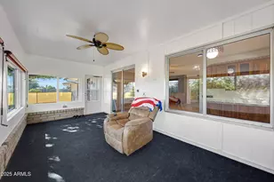 12611 N Blue Ridge Dr, Sun City, AZ 85351 - Photo 8