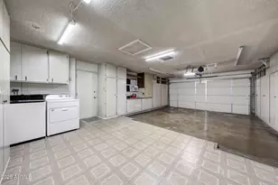 12611 N Blue Ridge Dr, Sun City, AZ 85351 - Photo 28