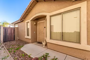 42634 W Colby Dr, Maricopa, AZ 85138 - Photo 2