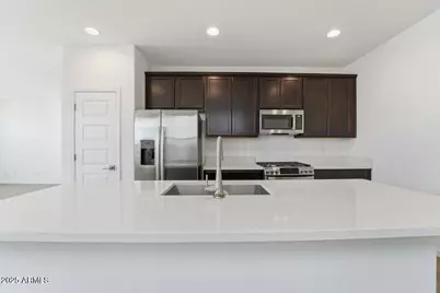 14183 W Buckskin Trail, Surprise, AZ 85387 - Photo 10