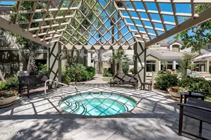 4455 E Paradise Vlg Pkwy S, Phoenix, AZ 85032 - Photo 24