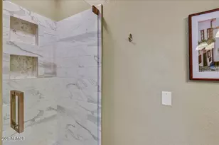 4455 E Paradise Vlg Pkwy S, Phoenix, AZ 85032 - Photo 12